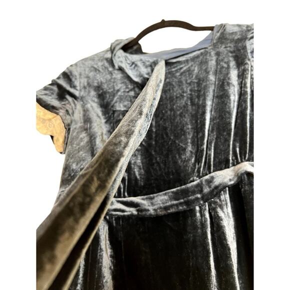 Marc by Marc Jacobs Woman's Size 4 Velvet Empire Waist Mini Dress Tie Neck and L - Picture 7 of 7